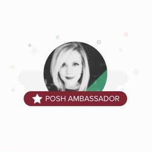 Meet your Posher, Cari!
